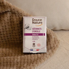 Dosnature Douce Nature Organic Pure Cotton Swabs 200-Pack / 두스나뚜르 유기농 순면 면봉 200개입