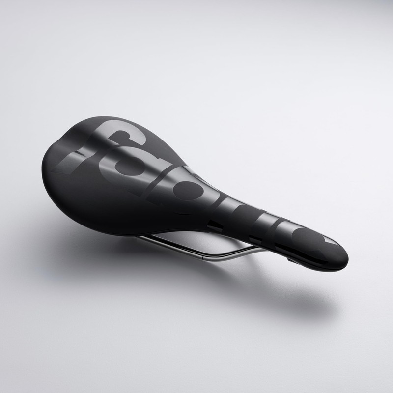 Fabric Scoop Team Flat Saddle - Titanium Rails - Aggressive