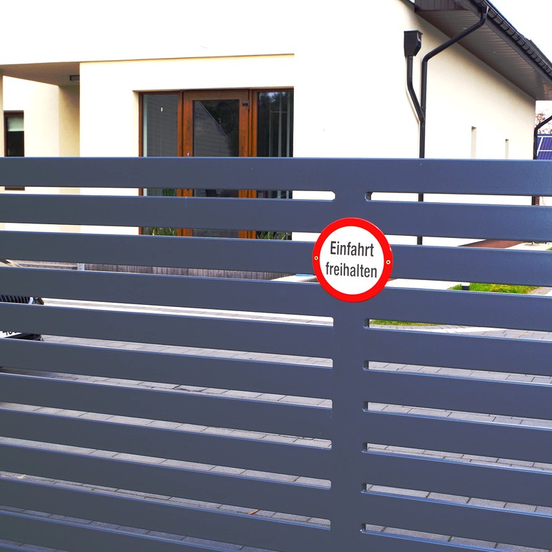 Sosenco Einfahrt freihalten Schild – Kreis 20 cm – Keramik