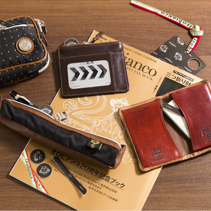 Orobianco azzurro Suit Up Tablet