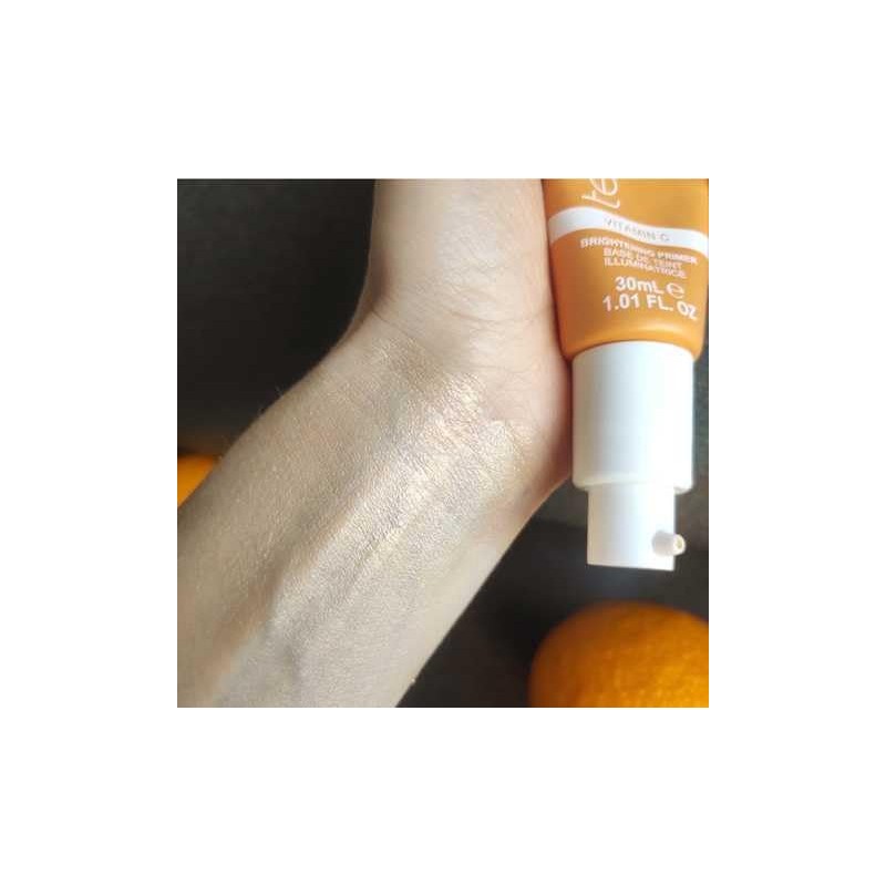 Technic Vitamin C Brightening Makeup Face Primer Moisturiser & Natural