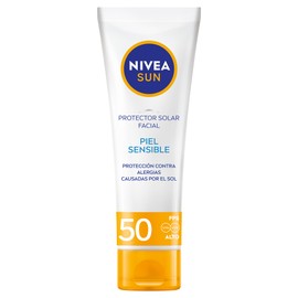 NIVEA SUN Protector Solar Facial para Piel Sensible (50 ml), Bloqueador Solar Libre de Aroma con FPS 50+, de Sensación Ligera no Grasoso ni Pegajoso para Piel Sensible