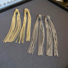 Gold Long Tassel Dangle Earrings Silver Dangle Earrings Dainty Lightweight Tassel Earrings for Women Dangling Sparkly Geometric Tassel Earrings Prom Earrings (Gold)