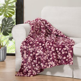 Jessica Simpson Plush 50"X70" Throw Blanket - Wildflower Park Red - Luxurious Plush Blanket for Ultimate Comfort and Cozy Warmth