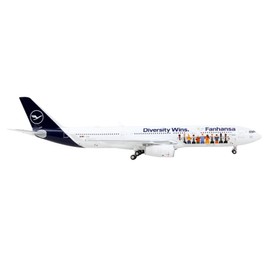 GeminiJets GJDLH2191 Lufthansa Airbus A330-300 Fanhansa D-AIKQ; Scale 1:400