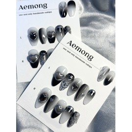 [Hiphan Nail Premium Emboss] Radish Heart Line Nail Tip – Round Square / [힙한네일프리미엄 엠보] 무채 하트라인 네일팁 - 라운드스퀘어