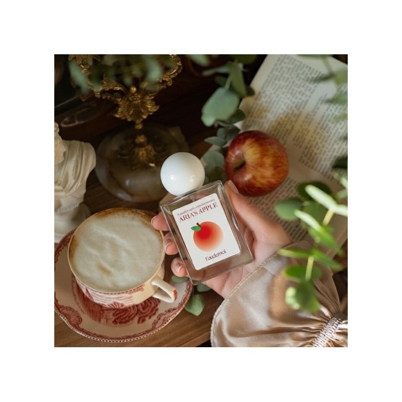 Arya's Apple |Sweet apples freshly picked from the orchard at