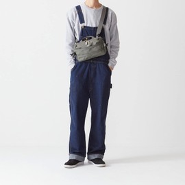 CIE GRID-3 SHOULDER BAG NAVY Lightweight, Waterproof Material, Made in Japan, Body Bag, Sling Bag, 2-Way Cordura for Men and Women