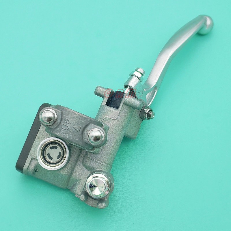 QRM Front Brake Master Cylinder For HONDA XR250 XR400R 1996-2004