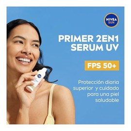 NIVEA Sun Primer 2en1 UV Serum 30ml, Prebase de maquillaje ideal para uso diario