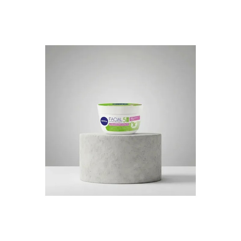 Crema Facial Nivea 5 En 1 Cuidado Efecto Mate 200ml