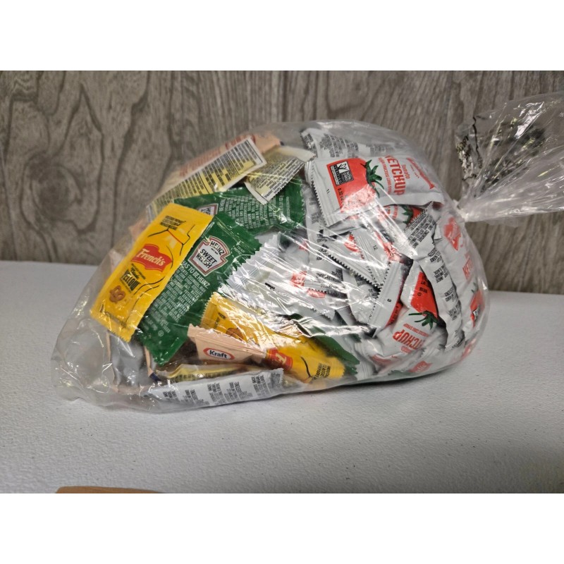 French's Condiment Bundle Ketchup Mustard Relish Mayonnaise BBQ sauce 250pk