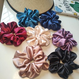Pack of 7 Scrunchies FZHGVML Large Silk Hair Scrunchies Women's Silk Scrunchie, Extension and Extension Hair Bobbles Girls Scrunchies Set, Soft Silky Elastic Hair Scrunchies Silk