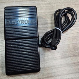 Bequilter Pneumatic Air Foot Control Pedal Compatible with Singer Electric Sewing Machines #988667-001