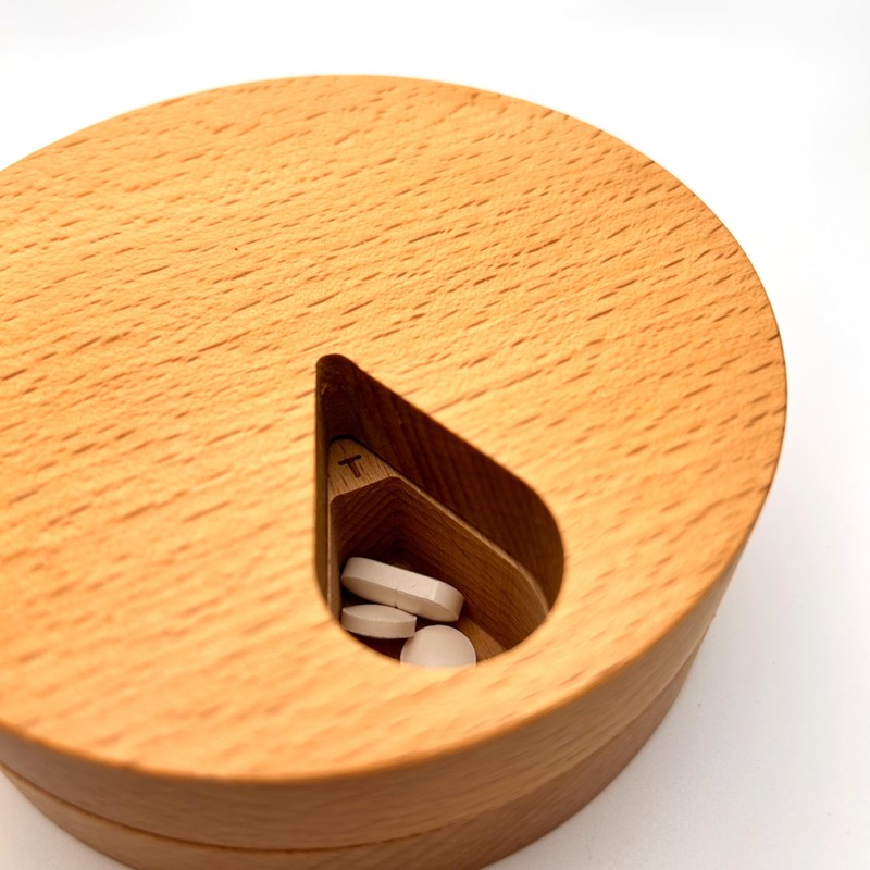 Wooden 7 Days Pill Box (Solid Beech - Engraved)