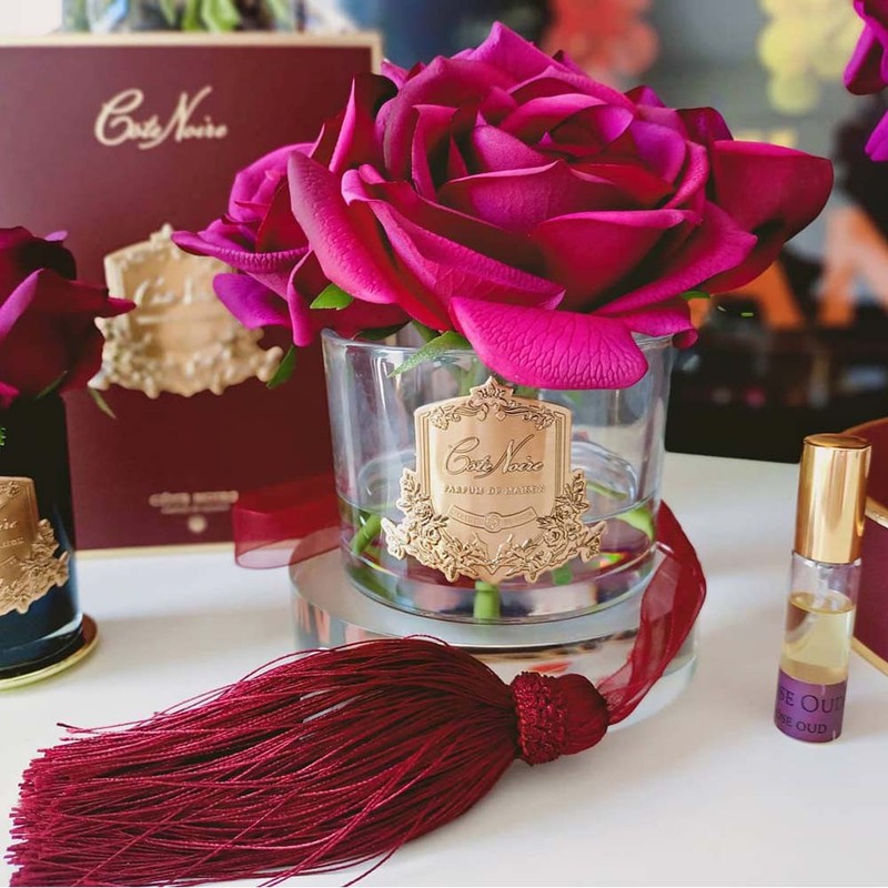 Cote Noire-Five Roses Carmine Red in Gold Badge Burgundy Box