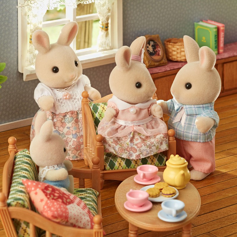 Sylvanian Families 5706 Milk Rabbit Family - Dollhouse Playsets