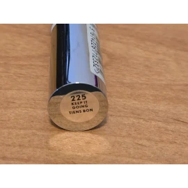 COVERGIRL 1 Covergirl Melting Pout Vinyl Vow Liquid Lipstick  #225 KEEP IT GOING