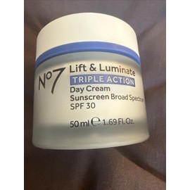 No7 Lift & Luminate Triple Action Day Cream SPF 30 Anti-Aging Moisturizer No Box