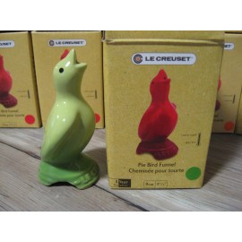 Le Creuset RARE Le Creuset (Japan Color) 3 1/2" Pie Bird Baking Funnel - Palm Green