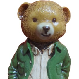 T7 Teddy Bear Figurine in Green Jacket – Handcrafted Resin Bear Statue – Cute Shelf Decor & Gift Idea – Collectible Home Ornament for Kids, Adults & Bear Lovers | Tiig