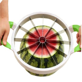 Creative Medium Size Fruit Corer Melon Slicer Random Colour Pink or Green Handel