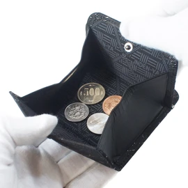 Indenya 1208-01-008 Purse, Coin Purse, G Deer Leather, Black Background x Black Lacquer, Dragonfly Pattern, black