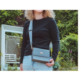 Alice Wheeler Vegan Leather Mini High-bury Crossbody Bag Bee (Slate)