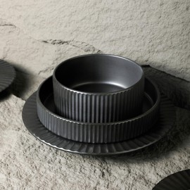 Stone Lain Lusso Stoneware Dinnerware Set, 16-Piece - Service for 4, Black