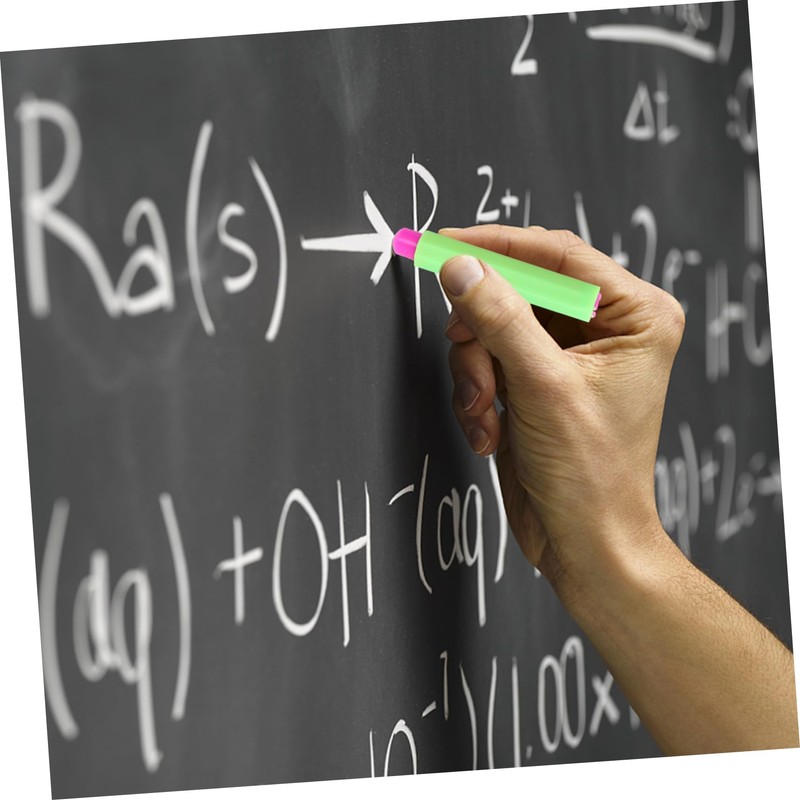 STOBOK 5pcs Adjustable Chalk Holder Set with Storage Case Random