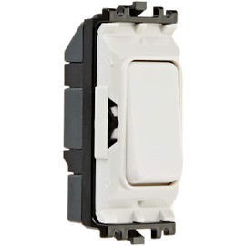 MK (ELECTRIC) Edge 10 Amp SP 1 Way White Switch Module with Plastic Rocker