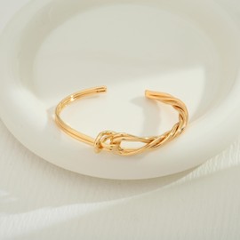 HolidayQbee Women's Bangle Gold Bracelet Open Knot Design Elegant Fashion Jewellery Skin-friendly & Colourfast Adjustable Bracelet for Everyday Use & Gift