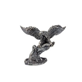 Hosoncovy Small Eagle Figurine Ornament Resin Eagle Sculpture Eagle Statue Eagle Tabletop Ornament for Home Office Decoration (Silver)