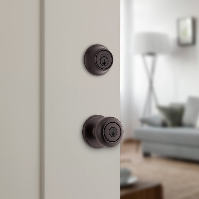 690 Cove Keyed Entry Knob and Single Cylinder Deadbolt Combo