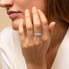 ChicSilver Amethyst Ring 925 Sterling Silver February Birthstone Ring Sparkling Purple Ring