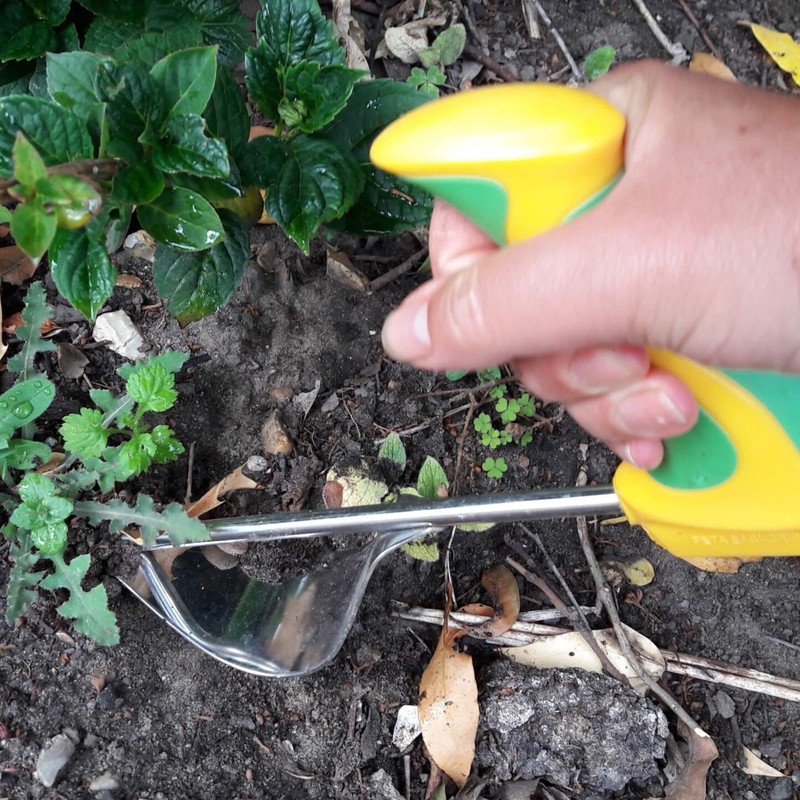 PETA Easi-Grip Garden Tools, Garden Weeder Hand Tool, Ergonomic Grip