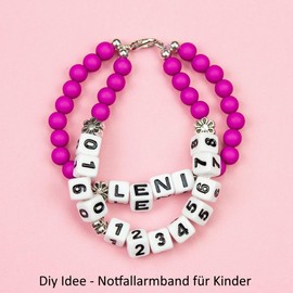 Sadingo Letter Beads 'M' | 6 x 6 mm - Pack of 90 - Black/White Beads for Threading, Plastic Beads, Letter Jewellery, Bracelets and Necklaces, Craft Beads Made of Acrylic for Children