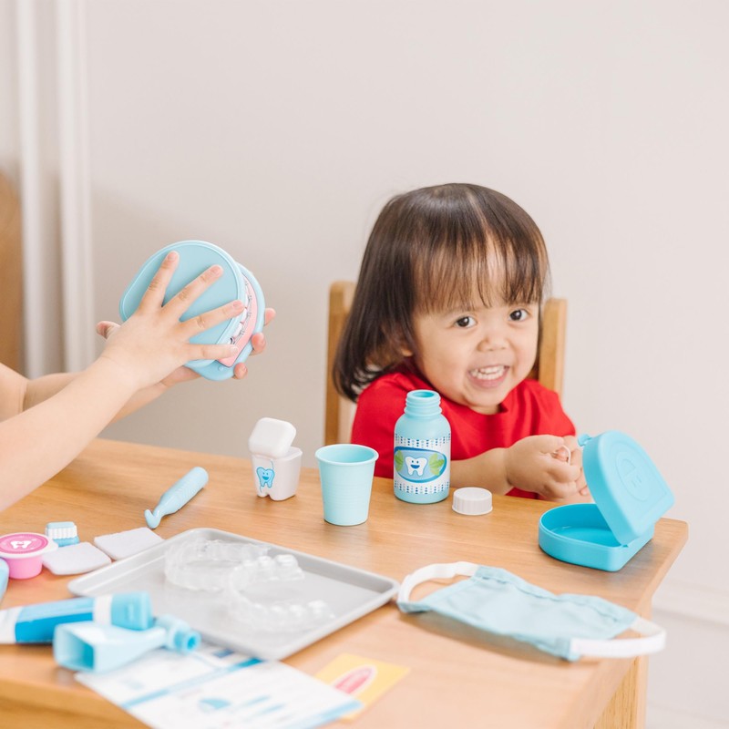 Melissa & Doug Super Smile Dentist Kit With Pretend Play