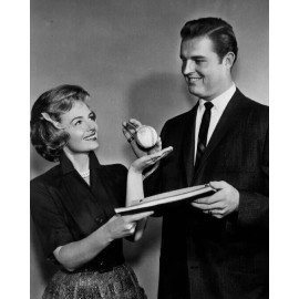 ACTRESS DONNA REED AND DON DRYSDALE 8X10 PUBLICITY PHOTOGRAPH REPRINT