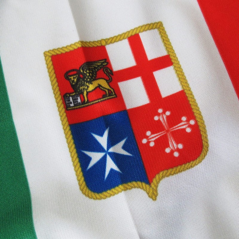 GUSTO Italian Nautical Fabric Flag with Nylon String 30 x