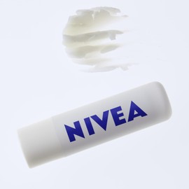 NIVEA Med Repair Nourishing Lipstick, 4.8 g
