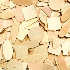 Colorations Natural Wood Craft Rounds, 50 Pieces w/ Bark, 1 3/4 inch to 2 3/8 inches Recycled, Branches, Smooth, Arts & Crafts, Nature