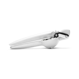 Chef'n FreshForce Lemon Squeezer Citrus Juicer, Premium Quality, Max Extraction, Baking White