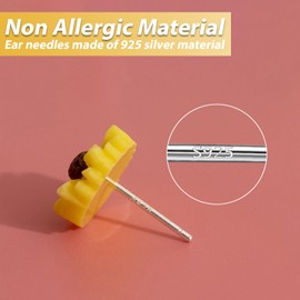 BUKEQILA Women's Earrings Flower Ear Stud Earrings 925 Sterling Silver Sweet Little Daisy Summer Earrings Flower Jewellery Earring with Gift Bag Super Christmas Gift, Silver