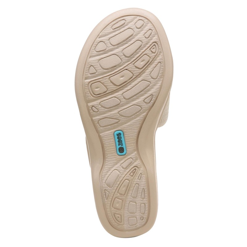 BZees Dynasty Bright Eggnog 8 W