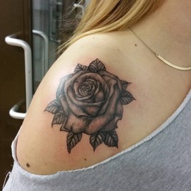 5X2Y Tattoo Tech, Long Lasting Temporary Tattoos, Last 1-2 Weeks, Waterproof, Semi Permanent Tattoo, Realistic look, No Adhesive, No reflection (Femenine Rose)
