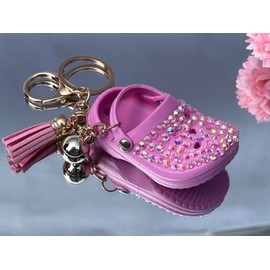 MPK DIY mini hole shoe keychain is a refreshing and summer getaway, making it a unique pendant keychain gift. (Pinkdiamond(A single shoe))
