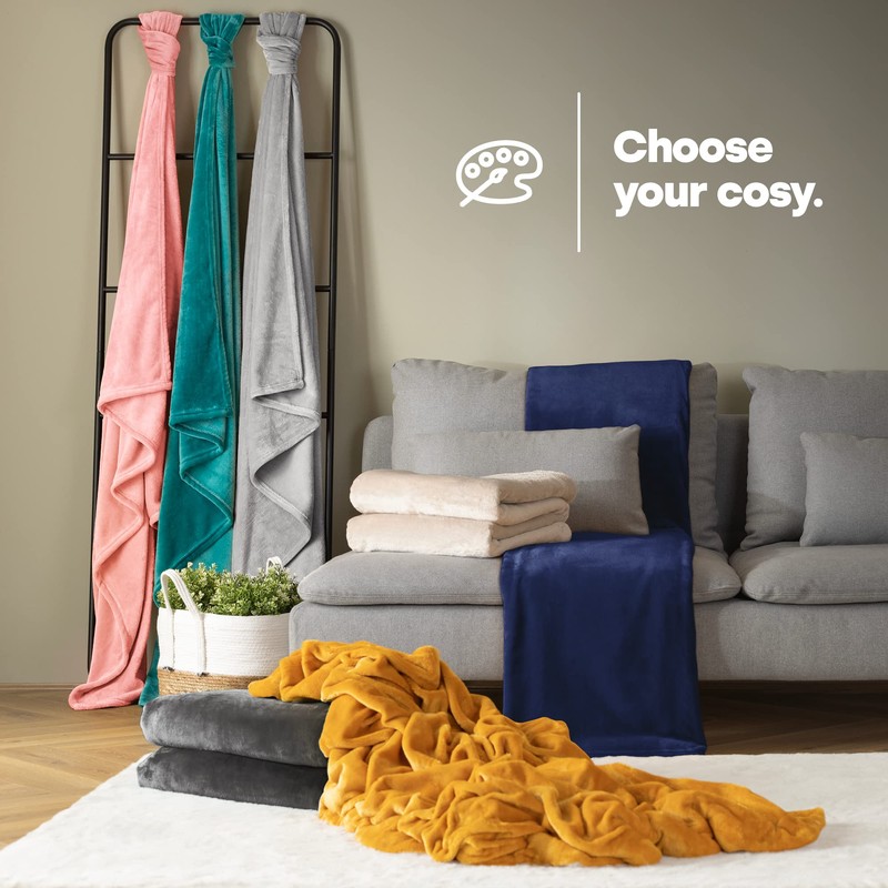 LIVIVO Flannel Fleece Blanket- Super Soft Cosy Cuddly Sofa Throw