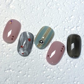 [Rene] Louis handmade nail tips, daily nail specialist / [르네] 루이 수제네일팁 데일리네일 전문