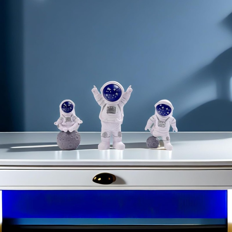 Cute Small Astronaut Figurines,Spaceman Statue Decor for Living Room Bedroom